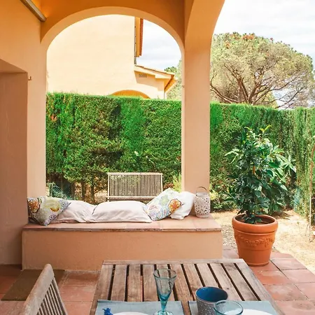 Holiday home Kika *